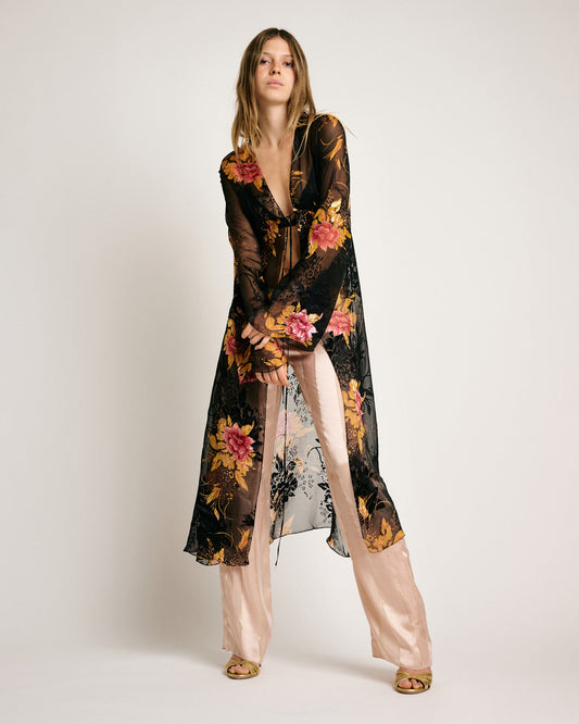 silk-robe-black-flowers-1