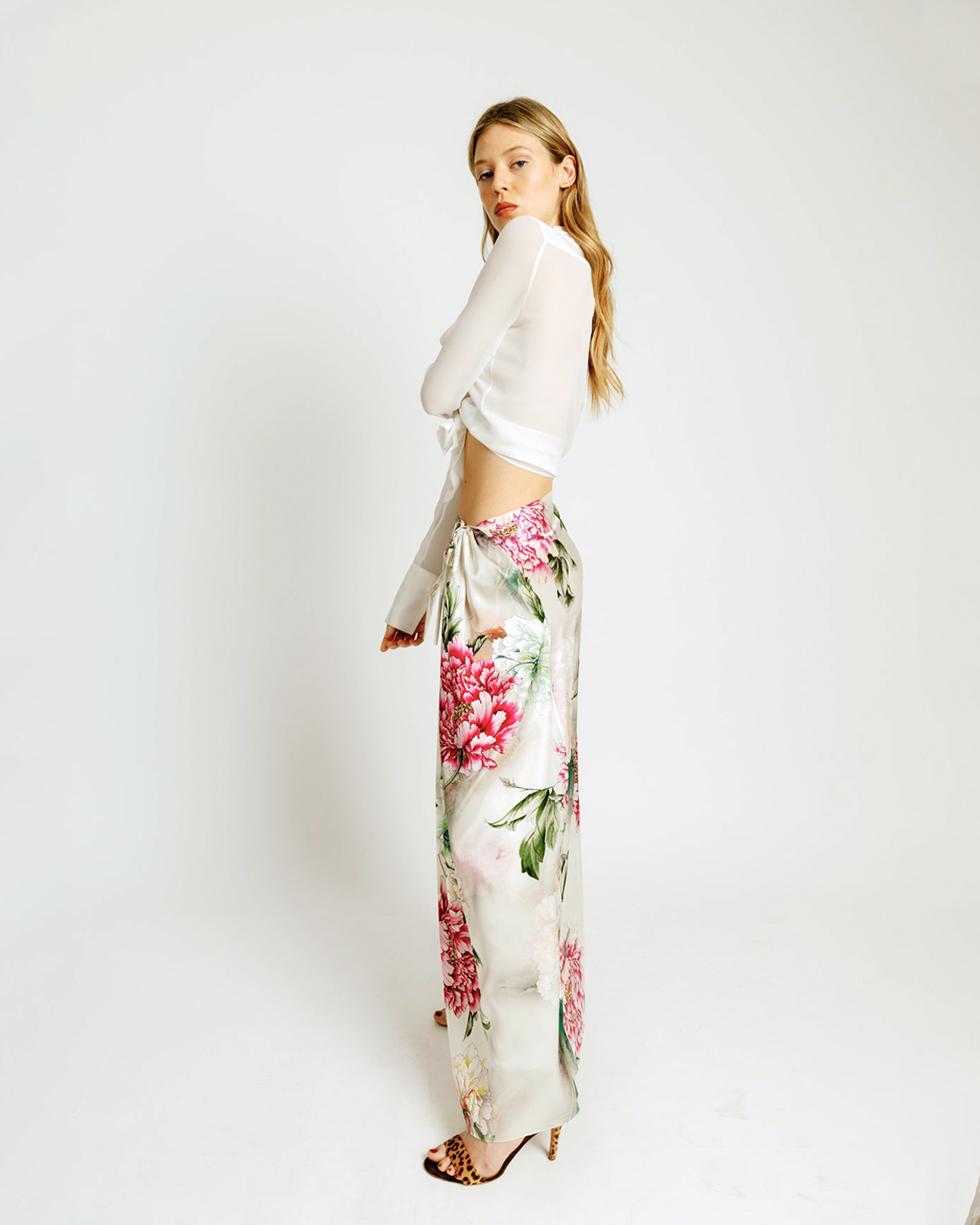 SALINS SKIRT GARDENIA SATIN SILK STRECH